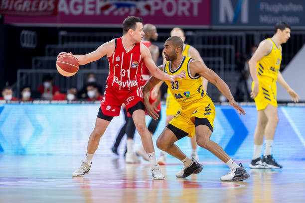 他的存在 他的存在